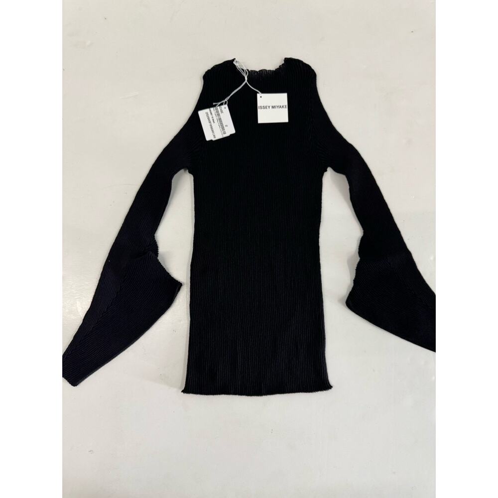 Issey Miyake Women's Black Spikelet Knit Sweater size 2 Black NWT